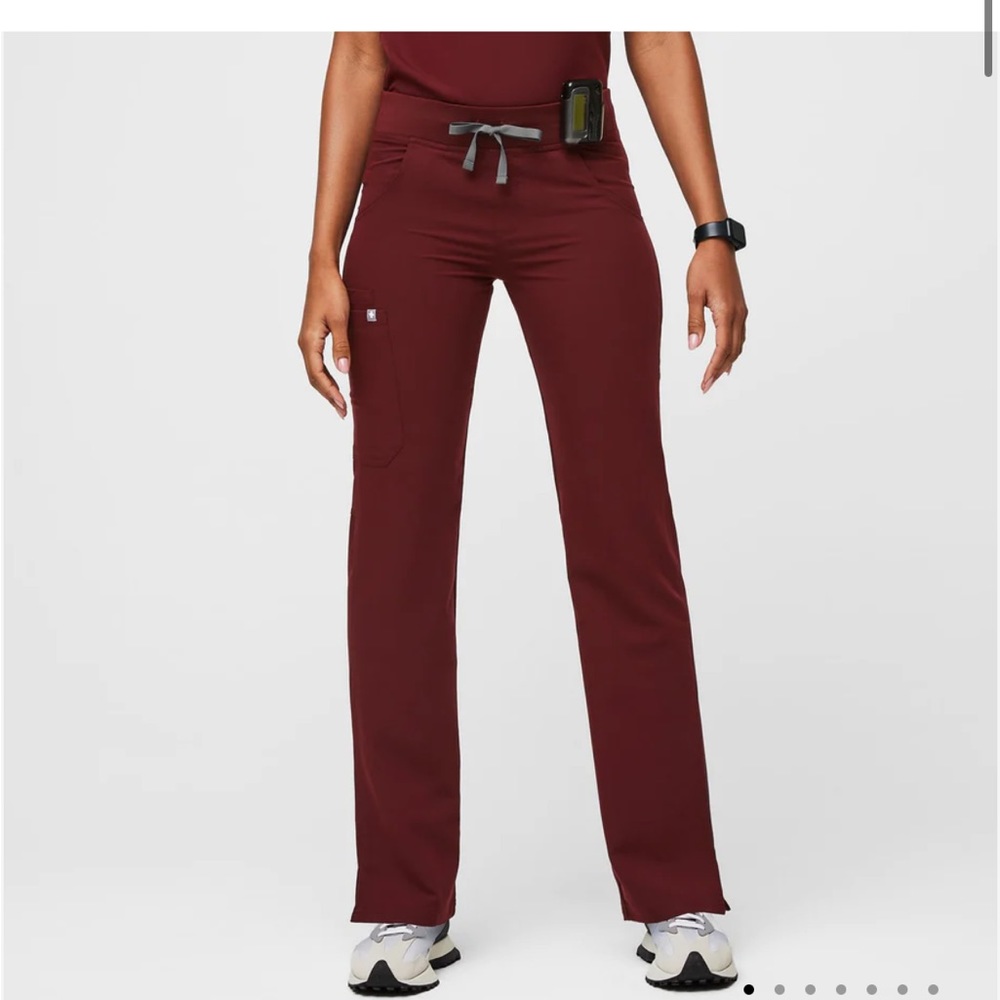 FIGS Kade Cargo pants size XL tall